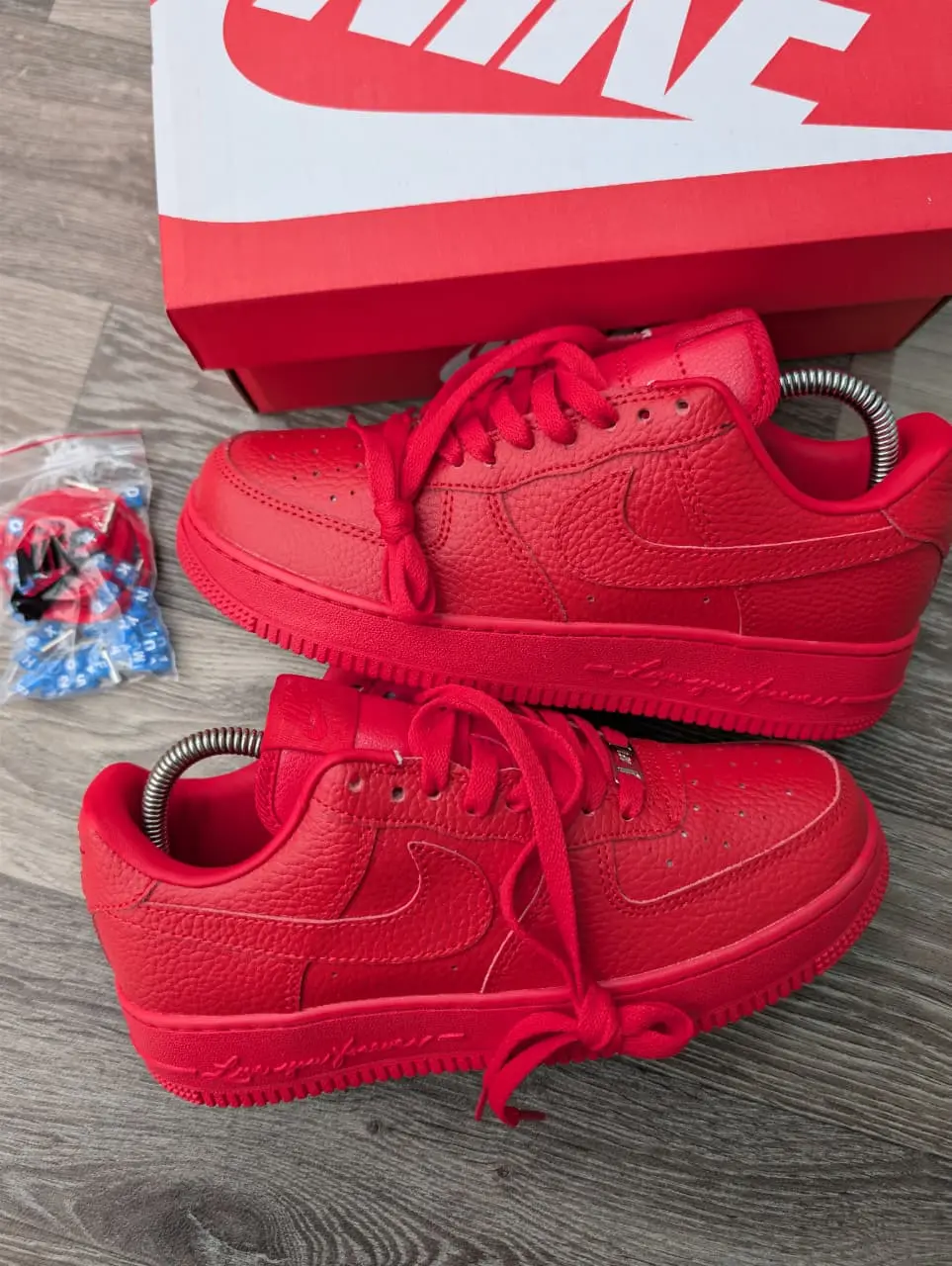 Nike Air Force 1 'Triple Red'