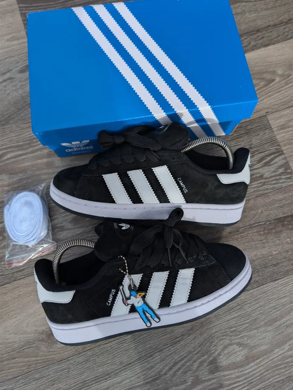 Adidas Campus 00s Black/White