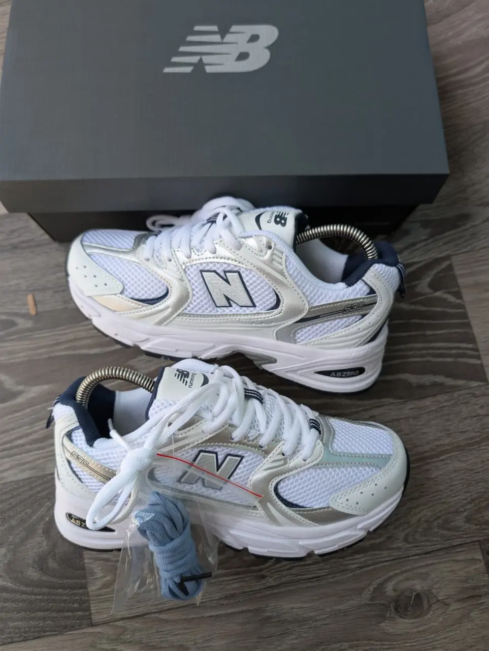 New Balance 530 White/Silver