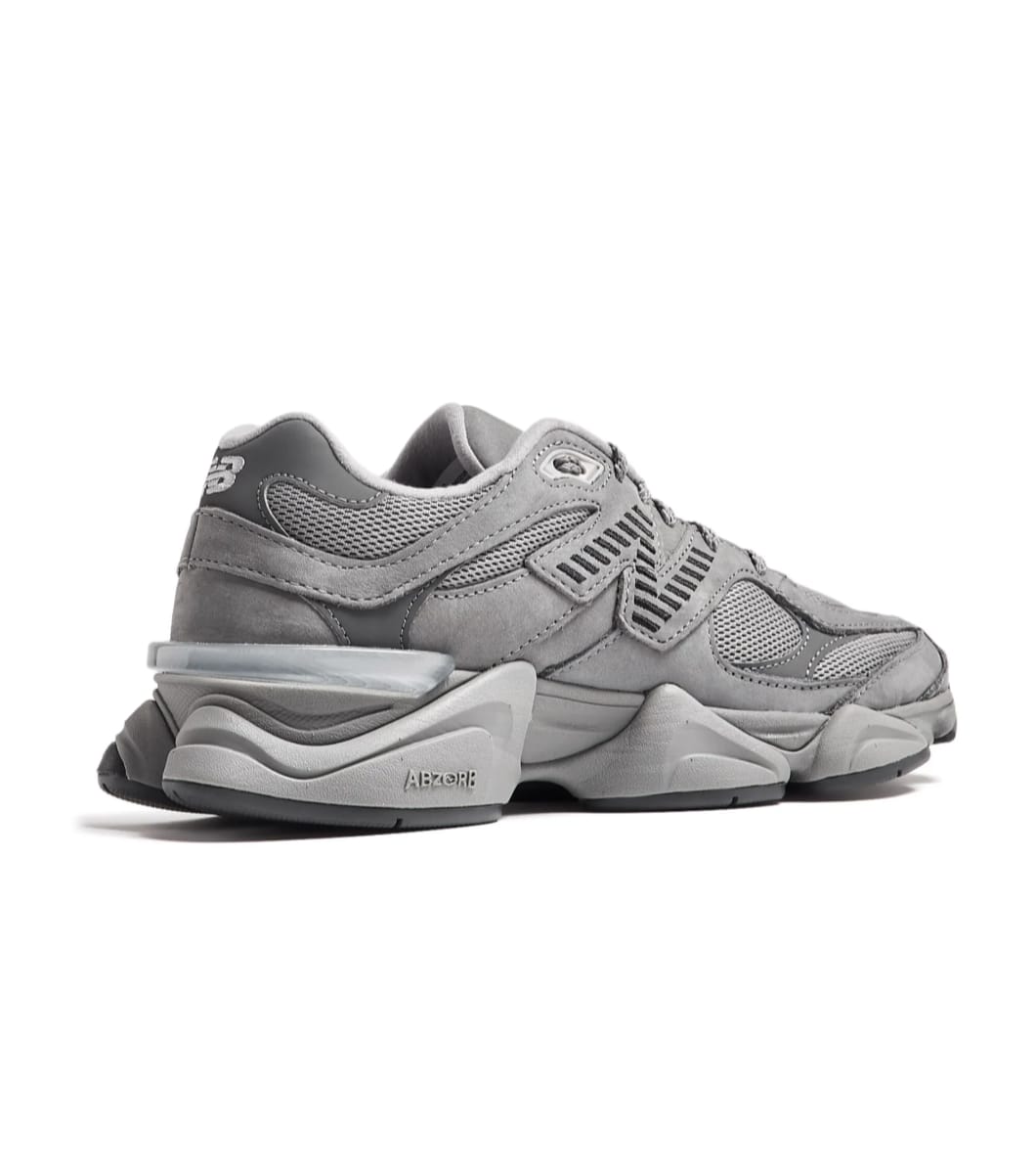 New Balance Grey -